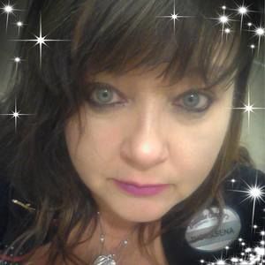 Meet your Posher, Thomasena